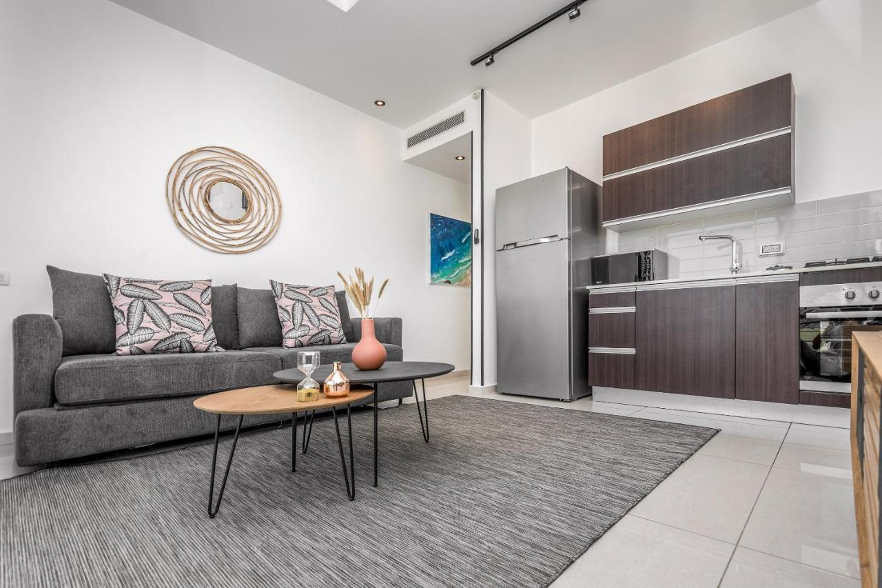Superb 1,5 Bdr W Balcony Close To The Beach Τελ Αβίβ Εξωτερικό φωτογραφία